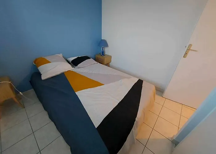 Lumineux 2 Pieces Avec Terrasse, A 50m De La Plage, 6 Couchages, 34300 Agde - Fr-1-423-177 Ле-Гро-д'Агд